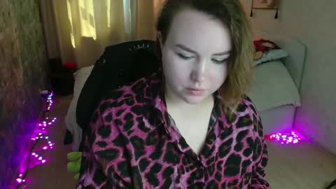 Snapshot of jennyattal chatting on April 2026 07:12:02 AM Jenny online show from April 2026 07:12:02 AM