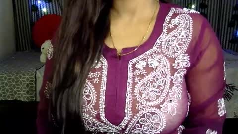 Snapshot of jennysinghaniya chatting on December 2024 01:17:01 PM jenny online show from December 2024 01:17:01 PM