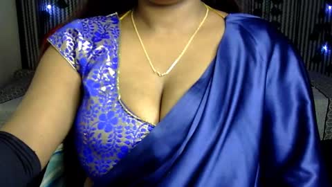 Snapshot of jennysinghaniya chatting on December 2024 11:39:02 AM jenny online show from December 2024 11:39:02 AM