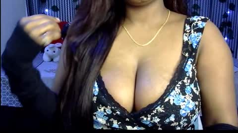 Snapshot of jennysinghaniya chatting on January 2025 01:14:02 PM jenny online show from January 2025 01:14:02 PM