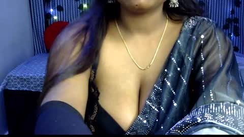 Snapshot of jennysinghaniya chatting on February 2025 05:33:01 PM jenny online show from February 2025 05:33:01 PM