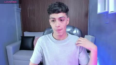  JEREMIAS  online show from May 2026 01:17:01 PM