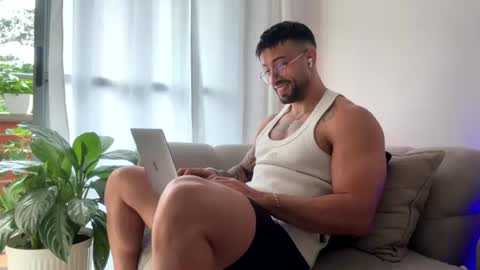 Snapshot of jeremy_harden chatting on July 2026 01:04:01 PM Jeremy online show from July 2026 01:04:01 PM