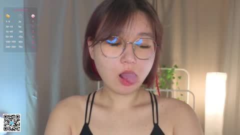 Snapshot of jerilynbeitler chatting on January 2026 04:17:01 AM Jenny online show from January 2026 04:17:01 AM