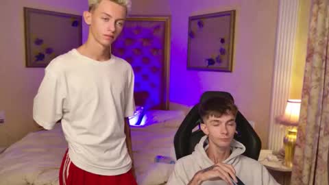 Jerry  online show from September 2025 06:33:01 PM