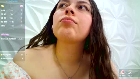 Snapshot of jerryandjessicaa chatting on December 2025 07:53:02 PM Jess y Jerry online show from December 2025 07:53:02 PM