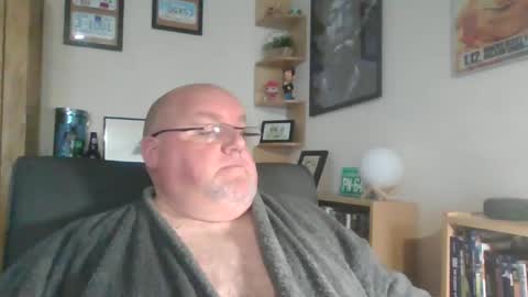 Snapshot of jerseyhammer01 chatting on February 2025 08:37:01 AM Harry online show from February 2025 08:37:01 AM