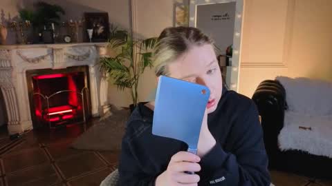 jes_solar online show from November 2025 10:09:02 PM