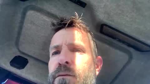 jesaj online show from November 2025 07:29:01 AM