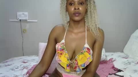 jessajoyy online show from February 2026 07:37:01 AM