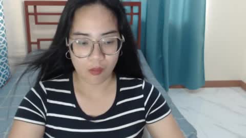 Snapshot of jessalicious_143 chatting on May 2026 04:07:02 AM Jessa online show from May 2026 04:07:02 AM