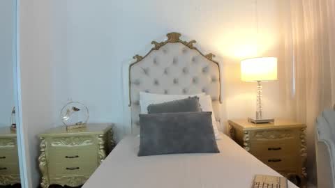 jessi lopez45 online show from February 2026 07:42:02 PM