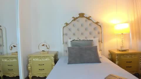 jessi lopez45 online show from February 2026 07:32:02 PM