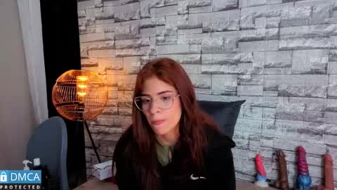 Jessi online show from December 2025 03:11:01 AM