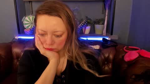 Jessica online show from January 2025 12:07:02 PM