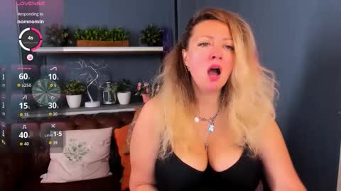 Jessica online show from September 2025 11:54:02 AM