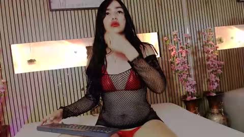 Snapshot of jessica_parker7 chatting on November 2025 10:35:01 PM Jessica online show from November 2025 10:35:01 PM