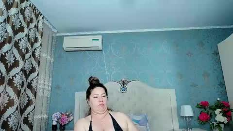 Snapshot of jessicalove20 chatting on May 2026 03:57:02 AM single mommy online show from May 2026 03:57:02 AM