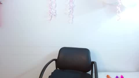 Snapshot of jessicarabbit4 chatting on February 2025 01:19:01 AM jessicarabbit4 online show from February 2025 01:19:01 AM