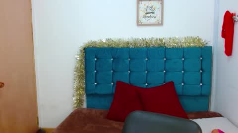 Snapshot of jessicarabbit4 chatting on February 2025 11:45:01 PM jessicarabbit4 online show from February 2025 11:45:01 PM