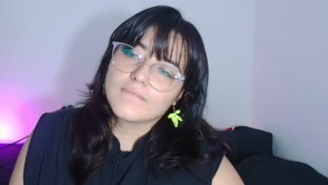 jessicared18 online show from October 2025 02:18:02 PM