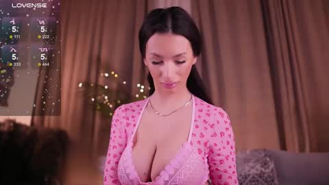 Jess online show from March 2026 04:45:02 AM