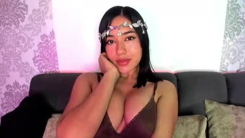 Jessica online show from October 2025 08:07:01 AM