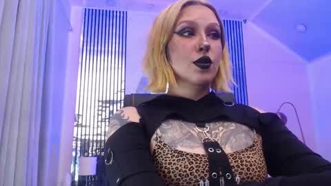 Your Sweet Angel online show from January 2026 07:49:02 PM