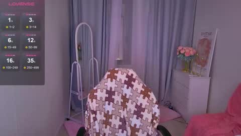 Jessi online show from November 2025 02:20:02 PM