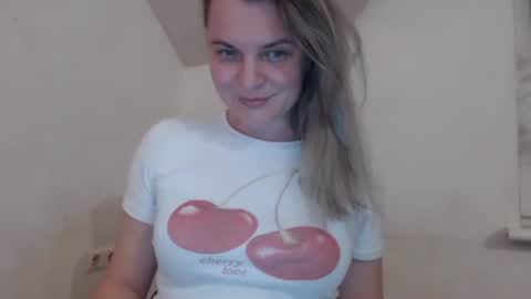Snapshot of jessyangels chatting on April 2026 07:59:01 PM jessyangels online show from April 2026 07:59:01 PM