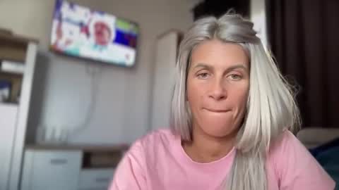 Snapshot of jessye_vega chatting on October 2025 10:13:02 AM Jessye online show from October 2025 10:13:02 AM