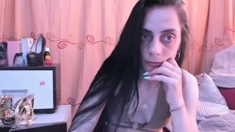 Snapshot of jessylonghair chatting on July 2026 10:00:01 AM Jessylonghair online show from July 2026 10:00:01 AM