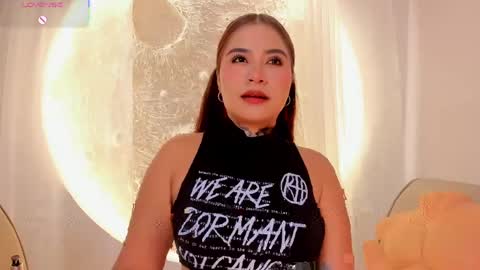 Jessy Morgan online show from April 2026 04:37:01 AM