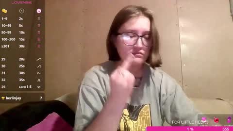 Bye everyone i cant see any reason to stay here wish u luck online show from September 2025 06:44:02 PM