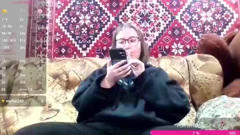 Bye everyone i cant see any reason to stay here wish u luck online show from November 2025 06:52:02 PM