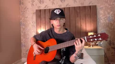Jessy online show from June 2026 07:48:01 PM