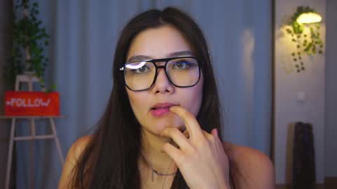 Hi all. My name is Naomi and Im glad to see you in my room  online show from January 2025 10:11:02 PM