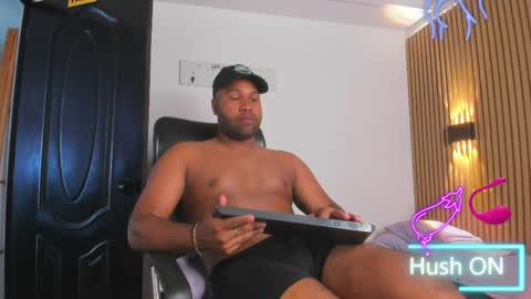 jeus_stanley online show from April 2026 04:35:01 AM