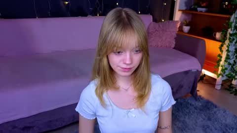 Gwen online show from February 2026 09:26:02 AM