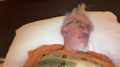 Snapshot of jewlronny chatting on February 2026 07:49:01 AM jewlronny online show from February 2026 07:49:01 AM