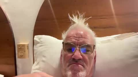 Snapshot of jewlronny chatting on February 2026 08:40:02 PM jewlronny online show from February 2026 08:40:02 PM