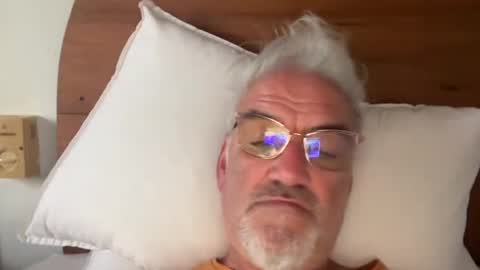 Snapshot of jewlronny chatting on March 2026 07:36:01 AM jewlronny online show from March 2026 07:36:01 AM