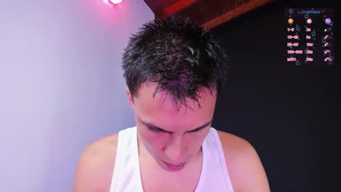 Snapshot of jeyden_camilo chatting on February 2025 08:57:01 PM Jeyden Camilo online show from February 2025 08:57:01 PM