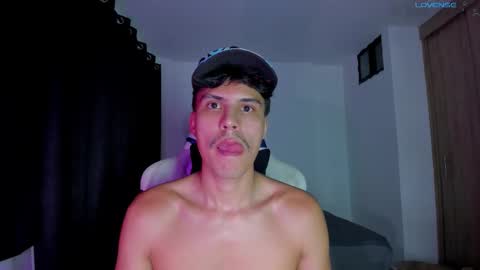 Snapshot of jeyden_camilo chatting on March 2026 02:38:02 AM Jeyden Camilo online show from March 2026 02:38:02 AM