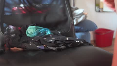 jfemk online show from January 2025 09:23:01 AM