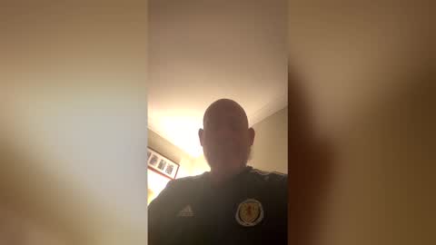 jgmack72 online show from April 2026 11:25:02 PM