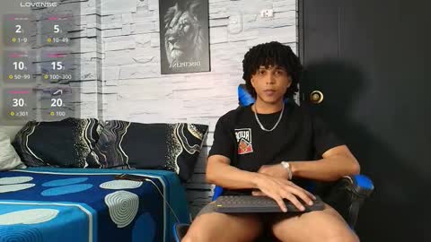 Snapshot of jhay_wheeler777 chatting on February 2026 04:22:01 AM jhay_wheeler777 online show from February 2026 04:22:01 AM