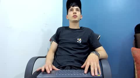 Jheampiero online show from February 2026 09:10:01 PM