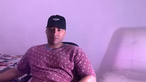 En moreno online show from November 2025 11:47:02 AM