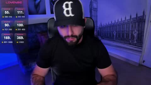 John Bear.... online show from December 2025 11:17:01 AM